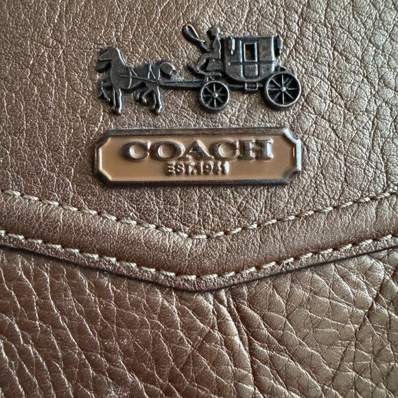 EUC Coach Bronze Metallic Zip Top Wristlet/Clutch 9 in Long x 5.5 in Wide - Picture 2 of 9